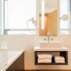 Suite de 1 Dormitorio y Cama King